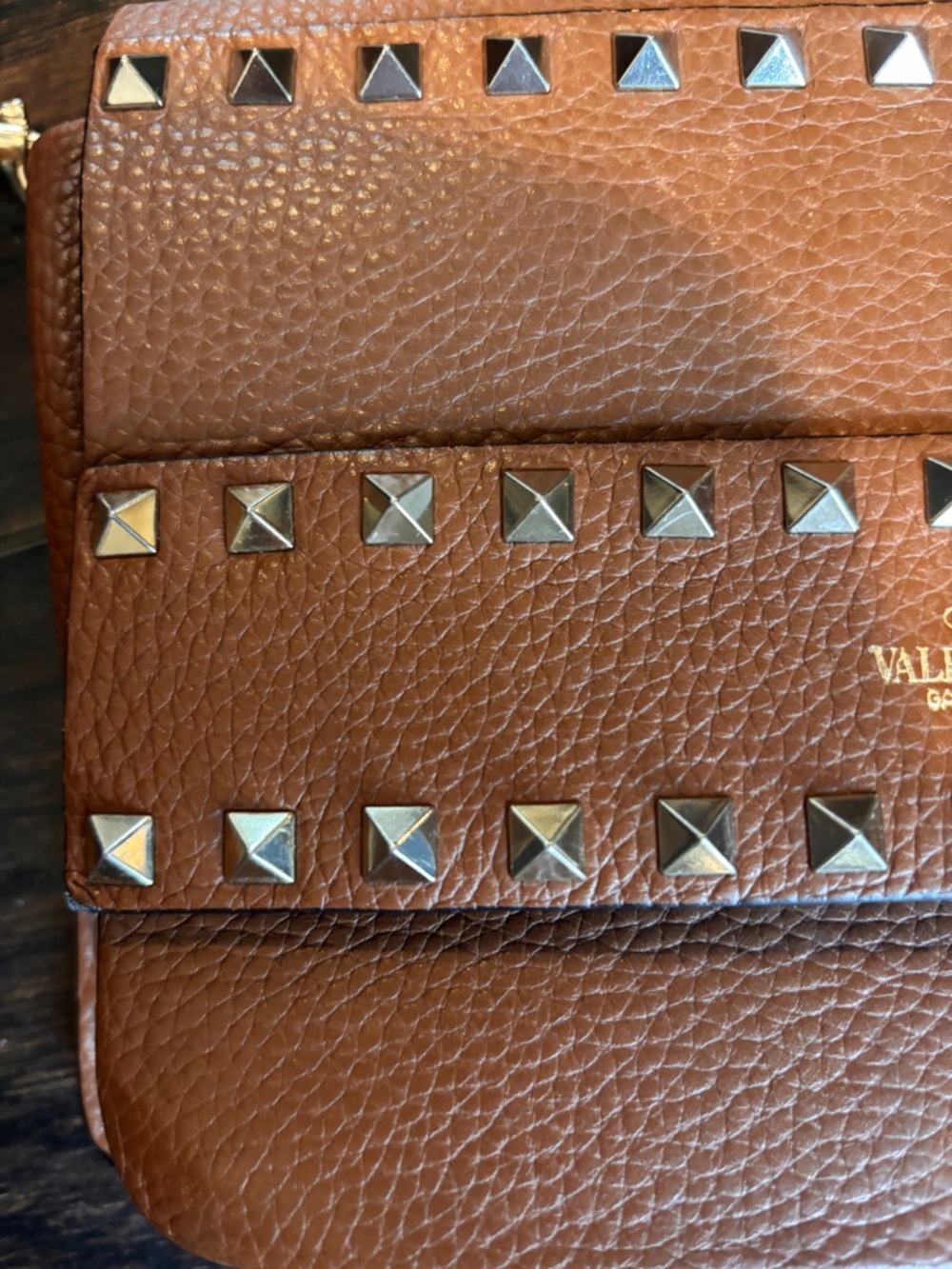 Valentino Garavani Rockstud Crossbody Bag - Picture 3 of 7